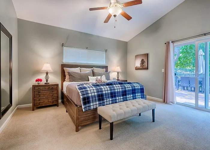 Spacious 4Bd 3Ba With Hot Tub, Fire Pit, And Wraparound Deck