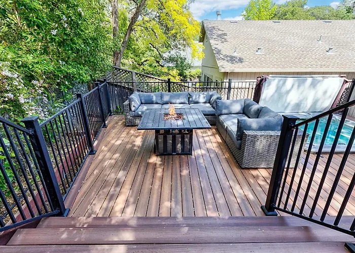 Spacious 4Bd 3Ba With Hot Tub, Fire Pit, And Wraparound Deck