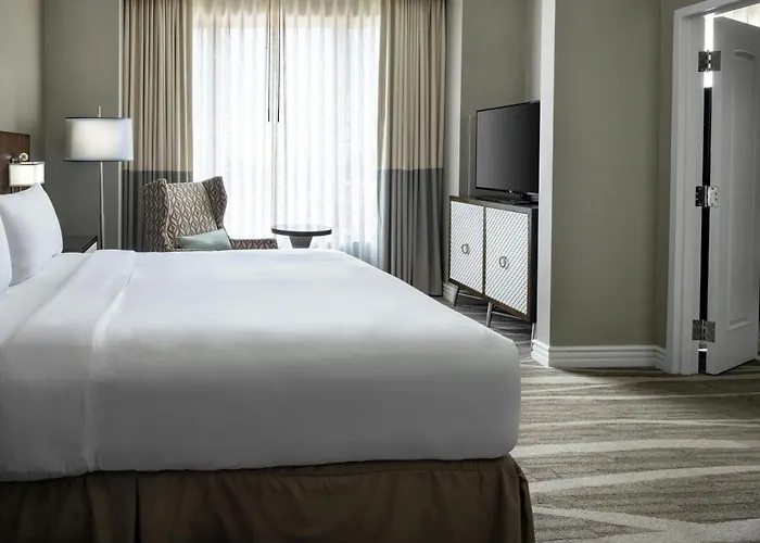 Renaissance Tampa International Plaza Hotel