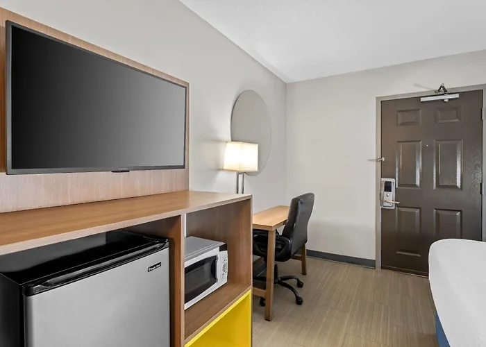 Days Inn By Wyndham Chattanooga/Hamilton Place