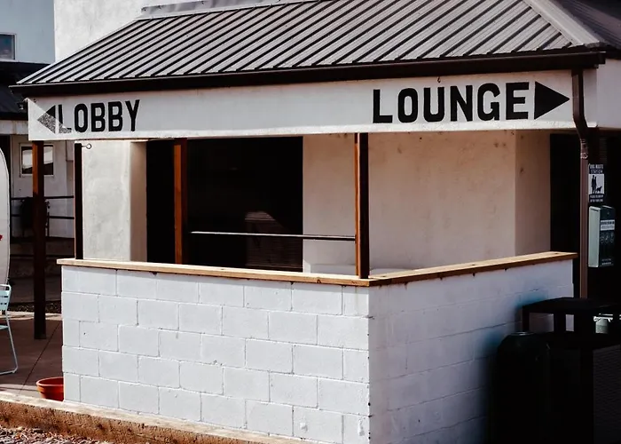 Mellow Moon Lodge