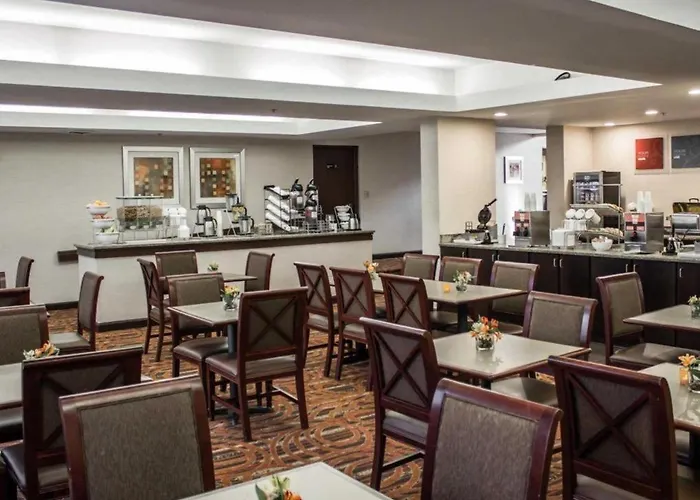 Quality Inn Dayton North - Vandalia