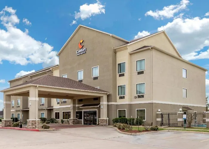 Comfort Inn & Suites Navasota