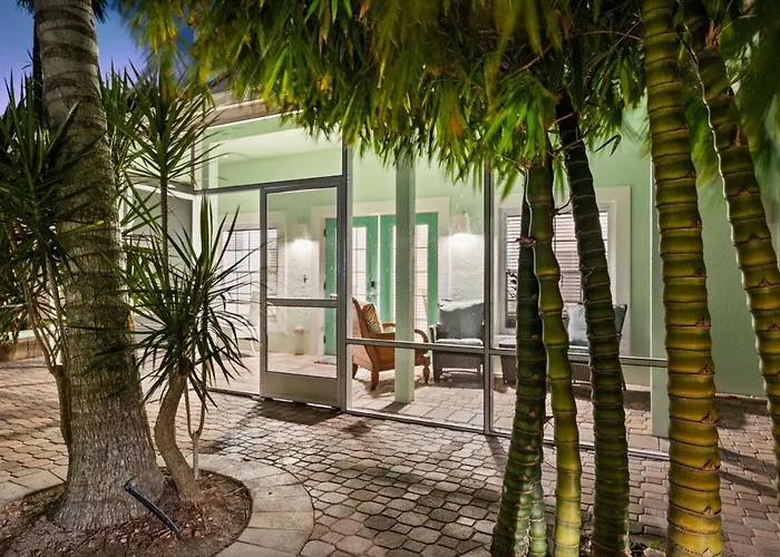 Kontiki Falls! Jupiter'S Exclusive Private Resort