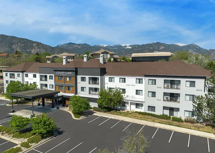 Courtyard By Marriott Colorado Springs South