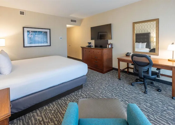 Drury Plaza Hotel St. Louis Chesterfield