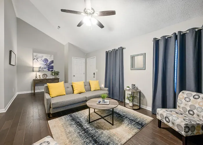Lots Of Hot Spots & Activities Near This Townhome