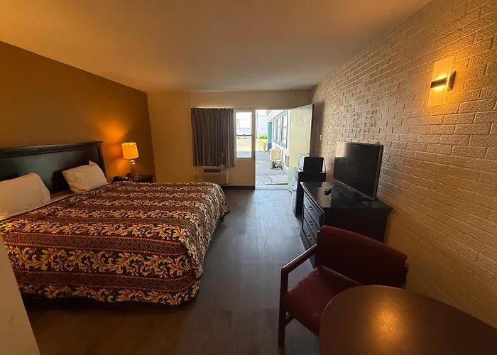 Economy Inn