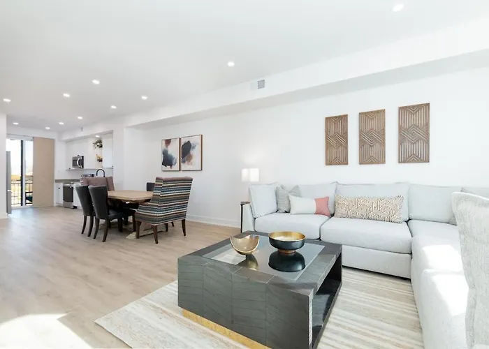 New Townhome-River Trail-Las Colonias-Dtown Gj! No Xtra Fees!