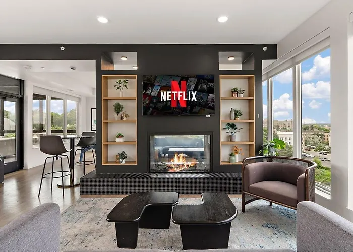 W517 Stylish 1Bd In Heart Of Minneapolis, Minutes From Minneapolis Convention Center & Us Bank Arena