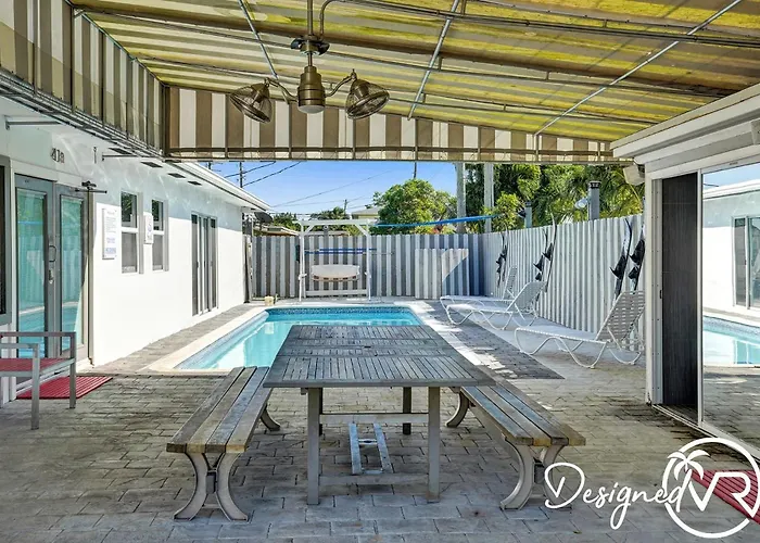 Private Studio Wpool Access Patio