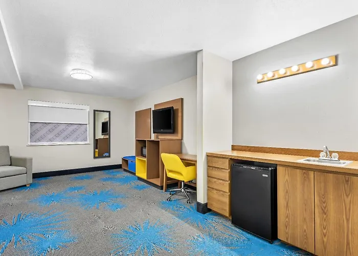 Days Inn By Wyndham Mitchell Sd