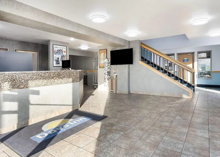Days Inn By Wyndham Mitchell Sd