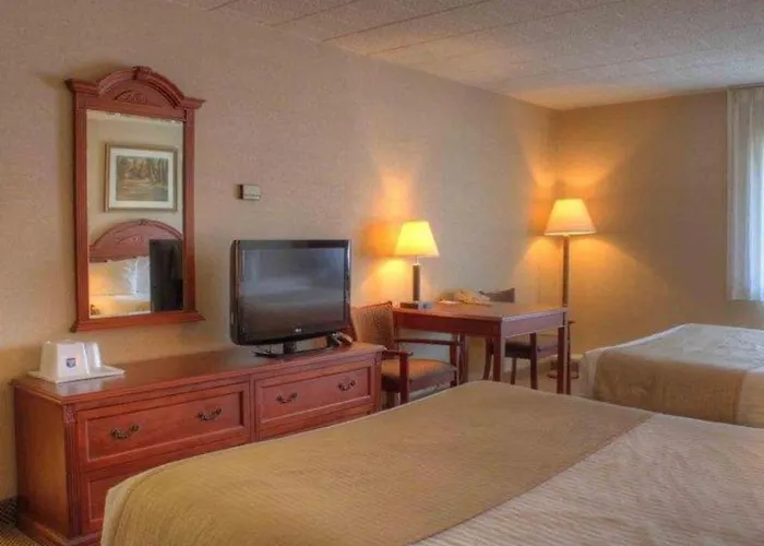 Best Western Woodhaven Inn