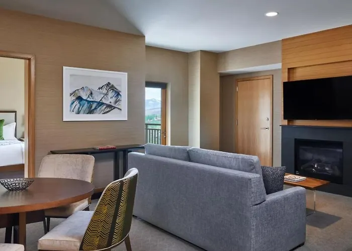 Contemporary, Oversized 1 Bedroom Luxe Ski-In, Ski-Out Residence With Additional Den