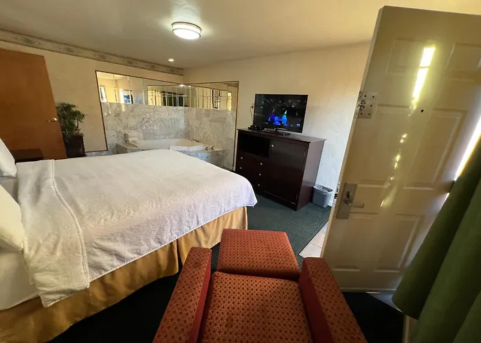 Riverside Motel