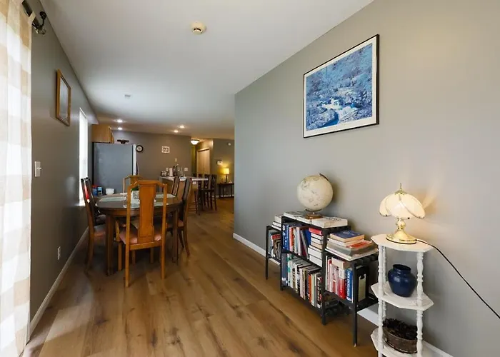 Quiet, Family Friendly Home