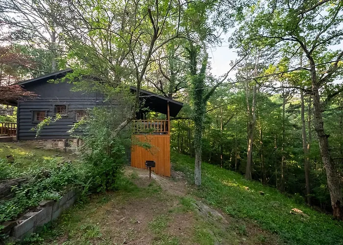 The Woodsman Lodge