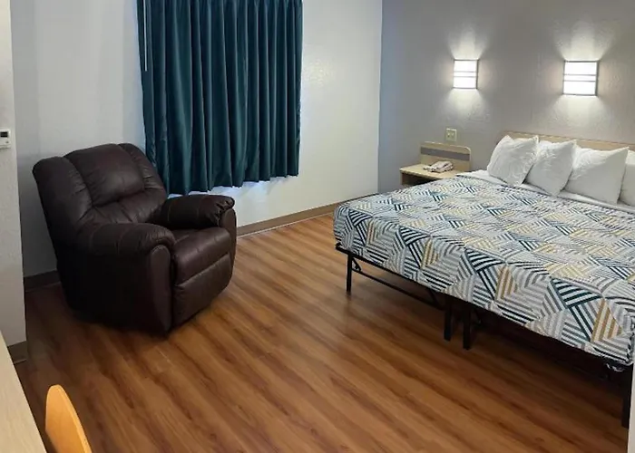 Motel 6-Avoca, Ia