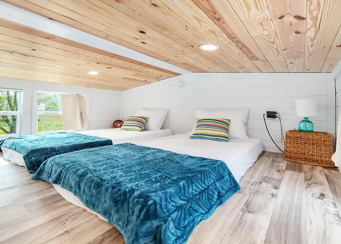 7 Le Soleil Retro Tiny House, Boat Parking, Mins To Lake Guntersville, City Harbor