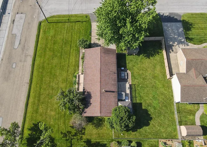 The Blitz House-Where Legends Unwind