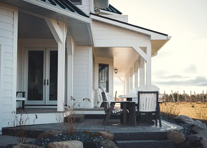 Ann Riley Farmhouse - Vineyard By Traverse City