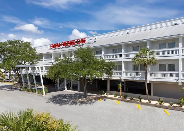 Shem Creek Inn