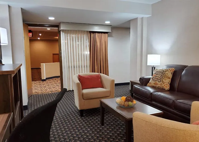 Americinn By Wyndham Watertown