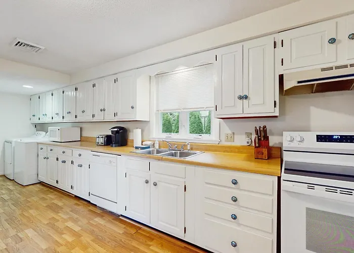 Birch Circle Beach House