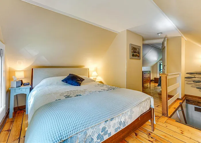 Charming Cottage W/ Patio, Walk To Boothbay Harbor