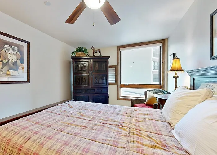 Vail Spa 301