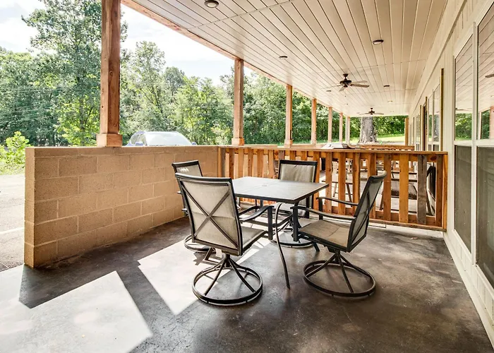 < 1 Mi To Marina: Beautiful Bull Shoals Retreat