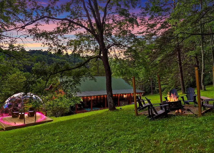 Peak Fall View Cabin With Stargazing Dome, Sauna, Hot Tub, Pickleball, Firepit