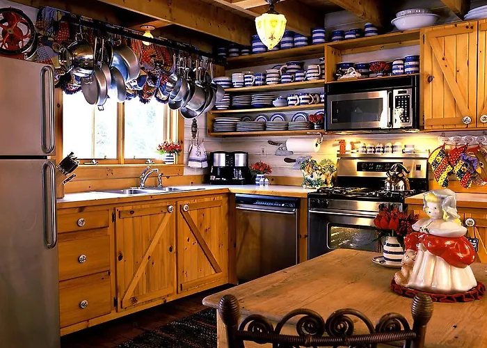 Goldilocks Cabin