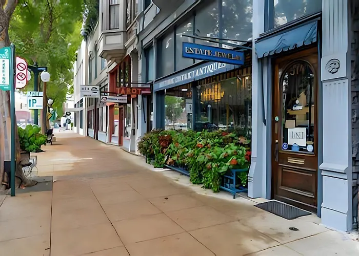 The Kodiak-Walk To Oaklawn & Bathhouses Downtown Hot Springs