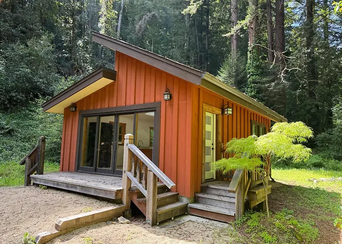 Casalarada - House By The Creek