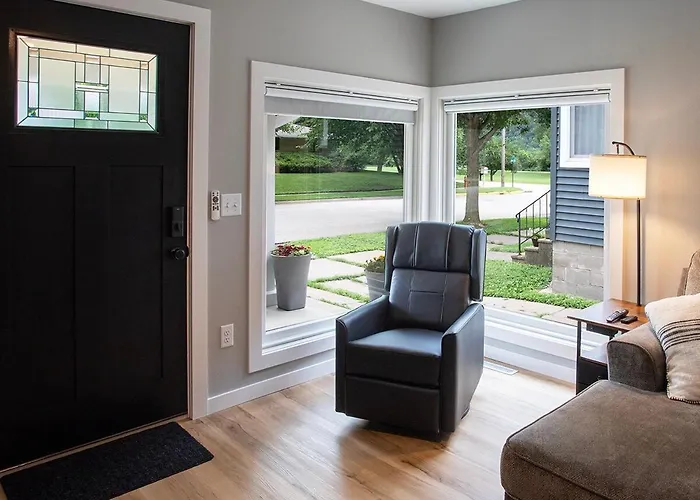 Parkside Pet Friendly Bungalow
