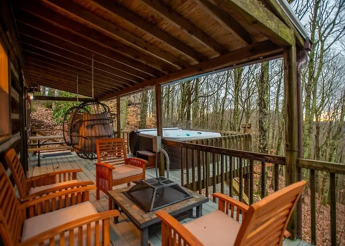 Cabin Near Asheville, Hatley Pt, Hot Tub, Views