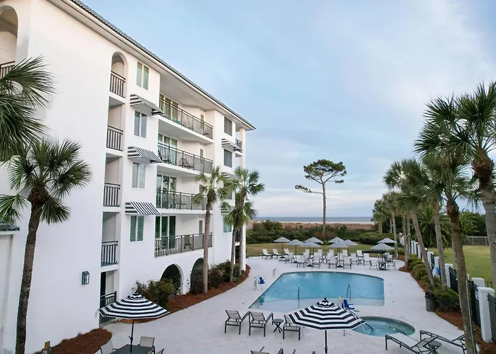 Fully Renovated Oceanfront Condo With Pool Access