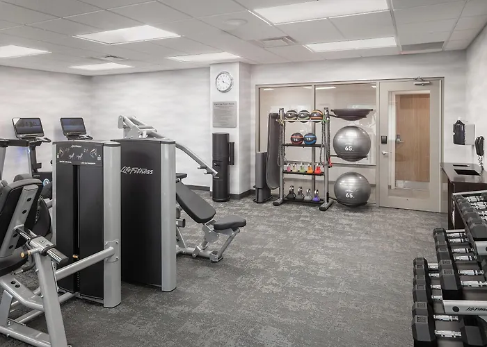 Fairfield Inn & Suites - Buffalo Airport
