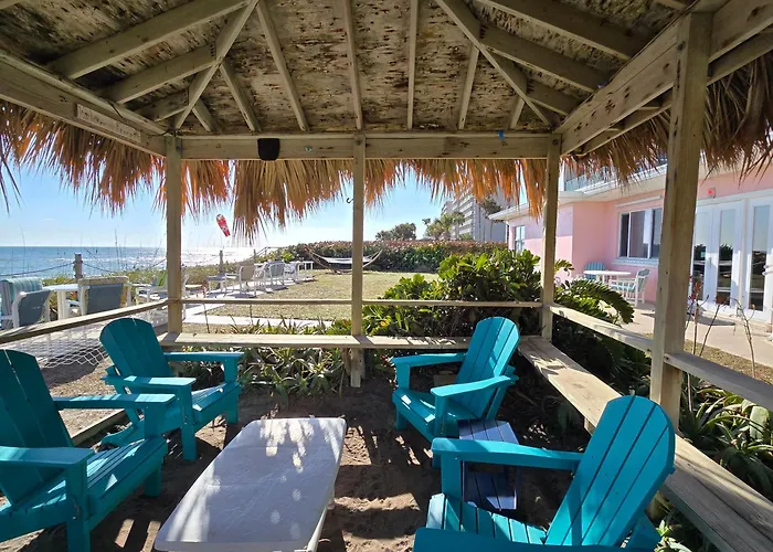 Oceanfront Sea Scape Motel