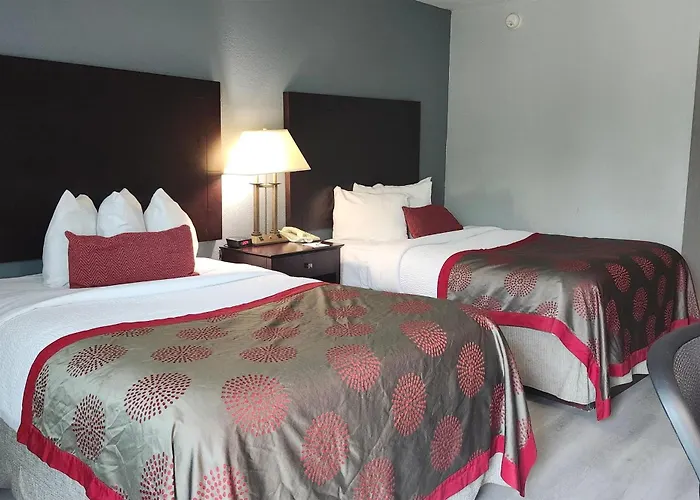 Ramada By Wyndham Luling Kenner South