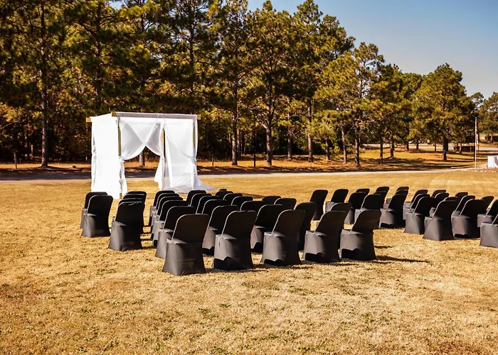 Carolina Pine Inn Near Southern Pines-Pinehurst