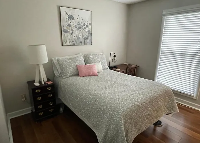 Wayne'S Place-Hot Tub, Pet Friendly. Close To Hpu