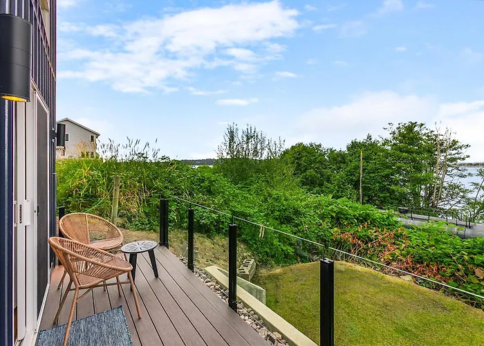Covelet Hideaway