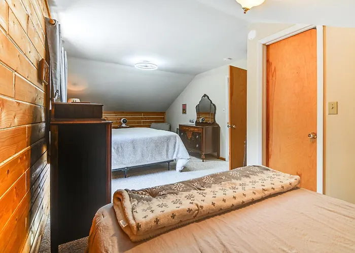 1 Mi To Rangeley Lake: Cabin W/ Wraparound Deck!