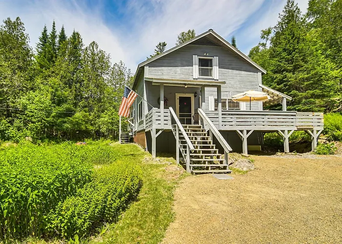 1 Mi To Rangeley Lake: Cabin W/ Wraparound Deck!