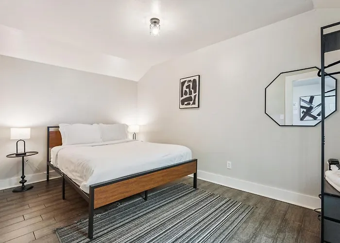 2Br 8 Mins Tinker Afb, Unit 2