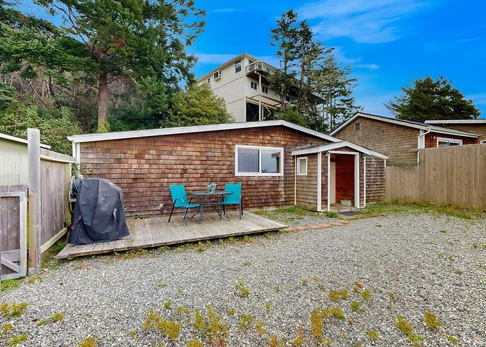 Harbor View Studio Cottage