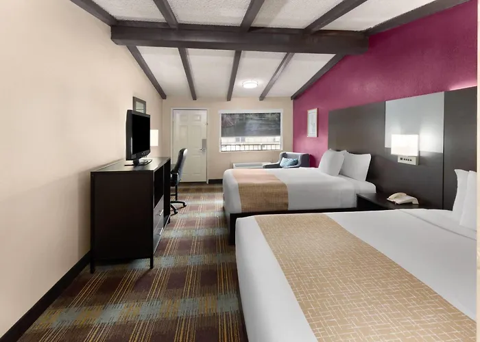 Travelodge By Wyndham New Braunfels
